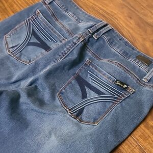 Seven7 Women's High-Rise Skinny Blue Denim Jeans with Back Pocket Stitching